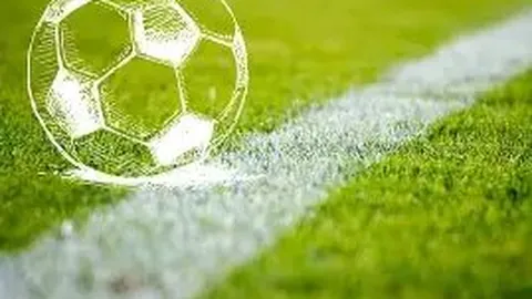 窦靖童封面照酷似王菲，李亚鹏称赞女儿个性十足